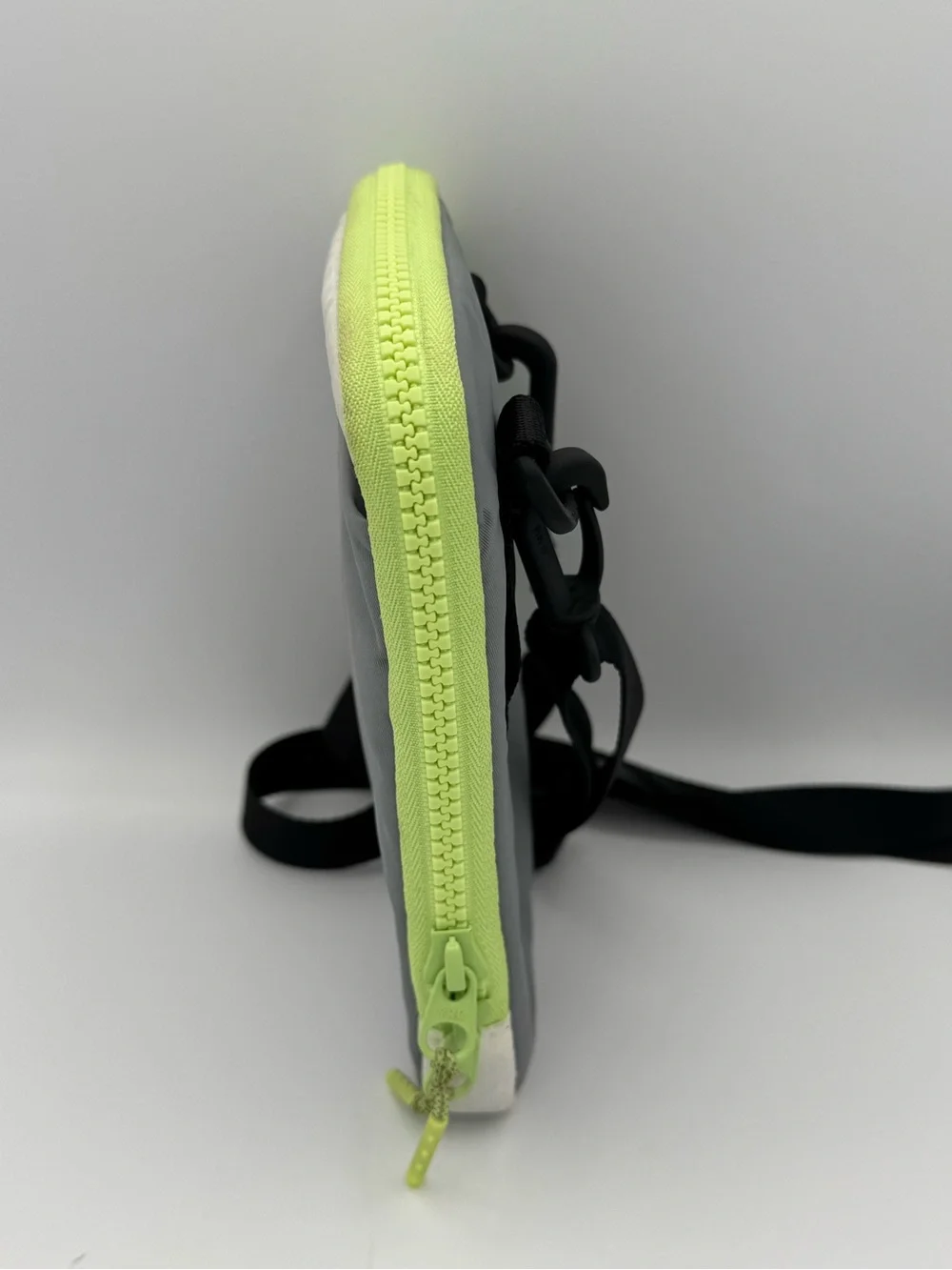 lululemon athletica this compact